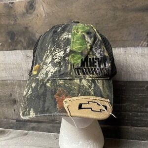 Paramount Outdoors Chevy Trucks Mossy Oak Camo Mesh Back Hat Cap L/XL Distressed